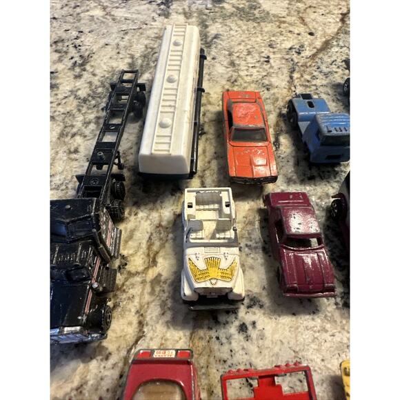 Vintage Diecast Vehicles Lot Mixed Brands - Picture 5 of 12